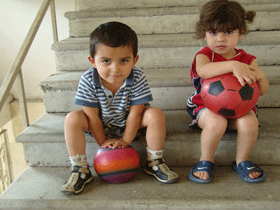 იტალიის საელჩო დევნილი ბავშვებისთვის ახალ პროექტს იწყებს