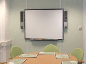 Smart Board-ის გამოყენებით მათემატიკის სამოდელო გაკვეთილი ჩატარდა